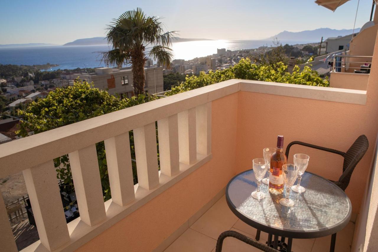 Apartment Dany - Free Beach Parking Makarska Buitenkant foto