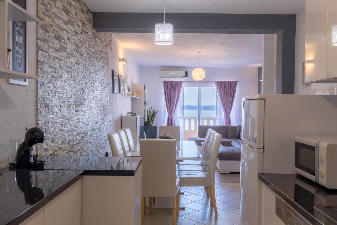 Apartment Dany - Free Beach Parking Makarska Buitenkant foto