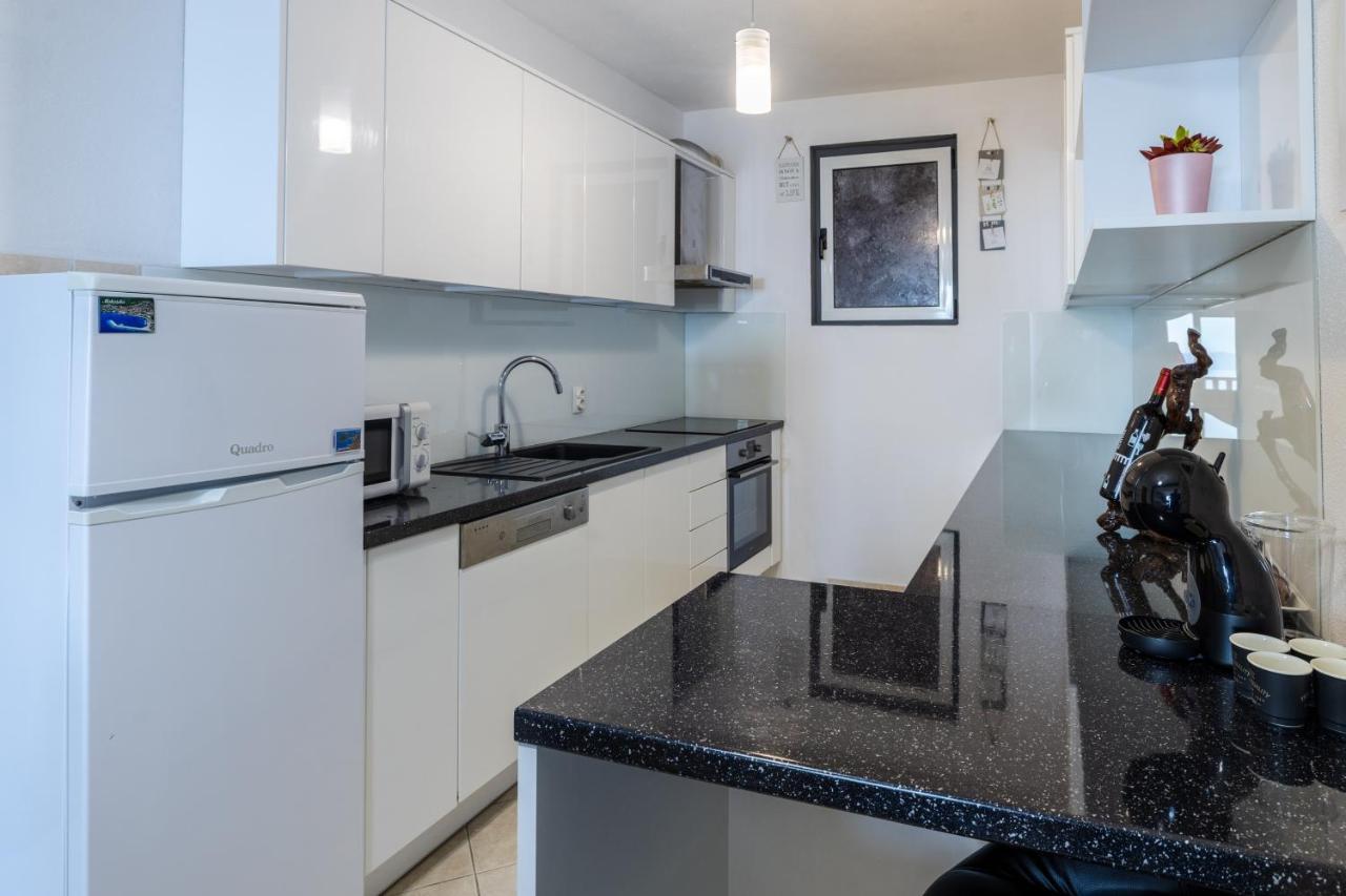 Apartment Dany - Free Beach Parking Makarska Buitenkant foto